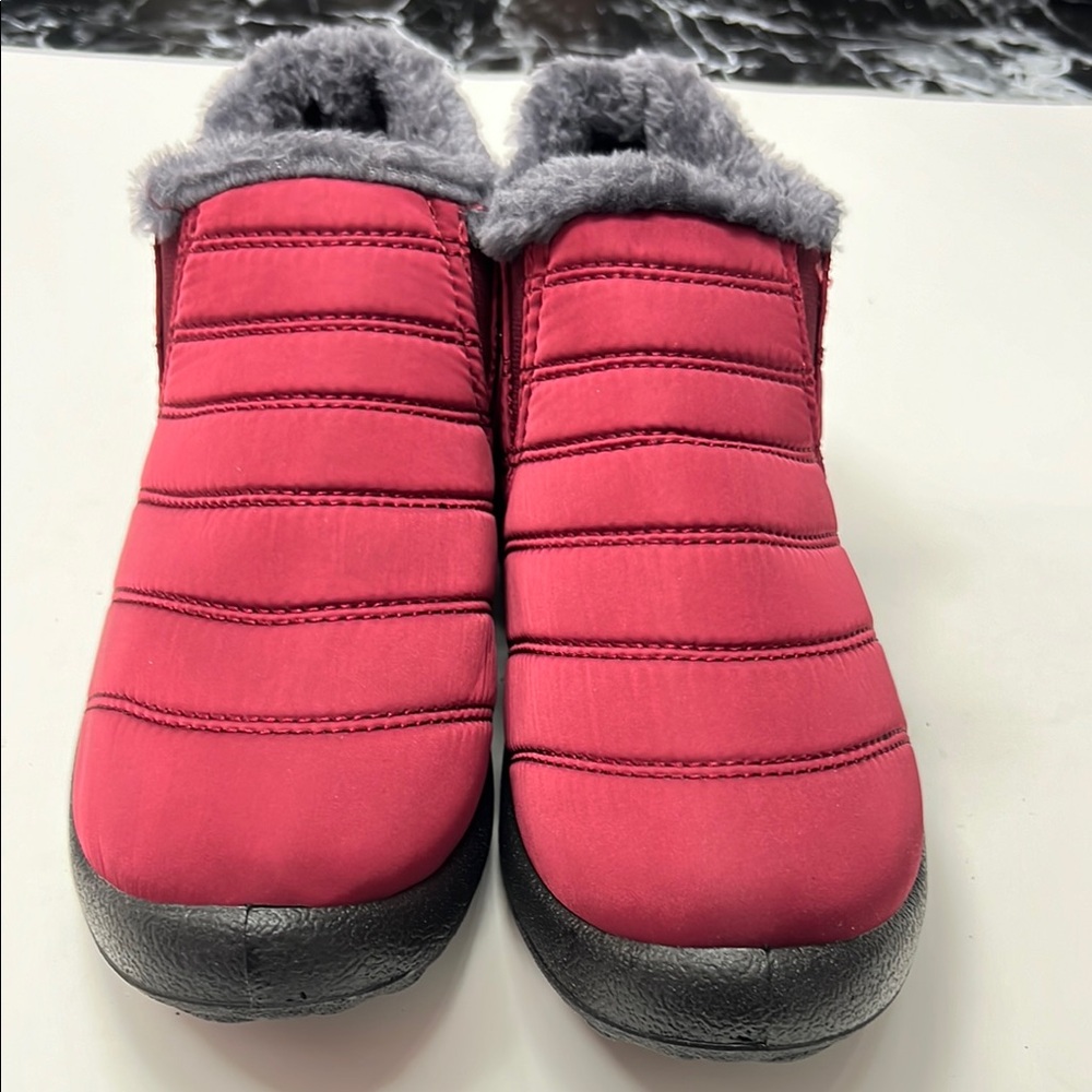 Red Quilted Winter Boots with Gray Lining